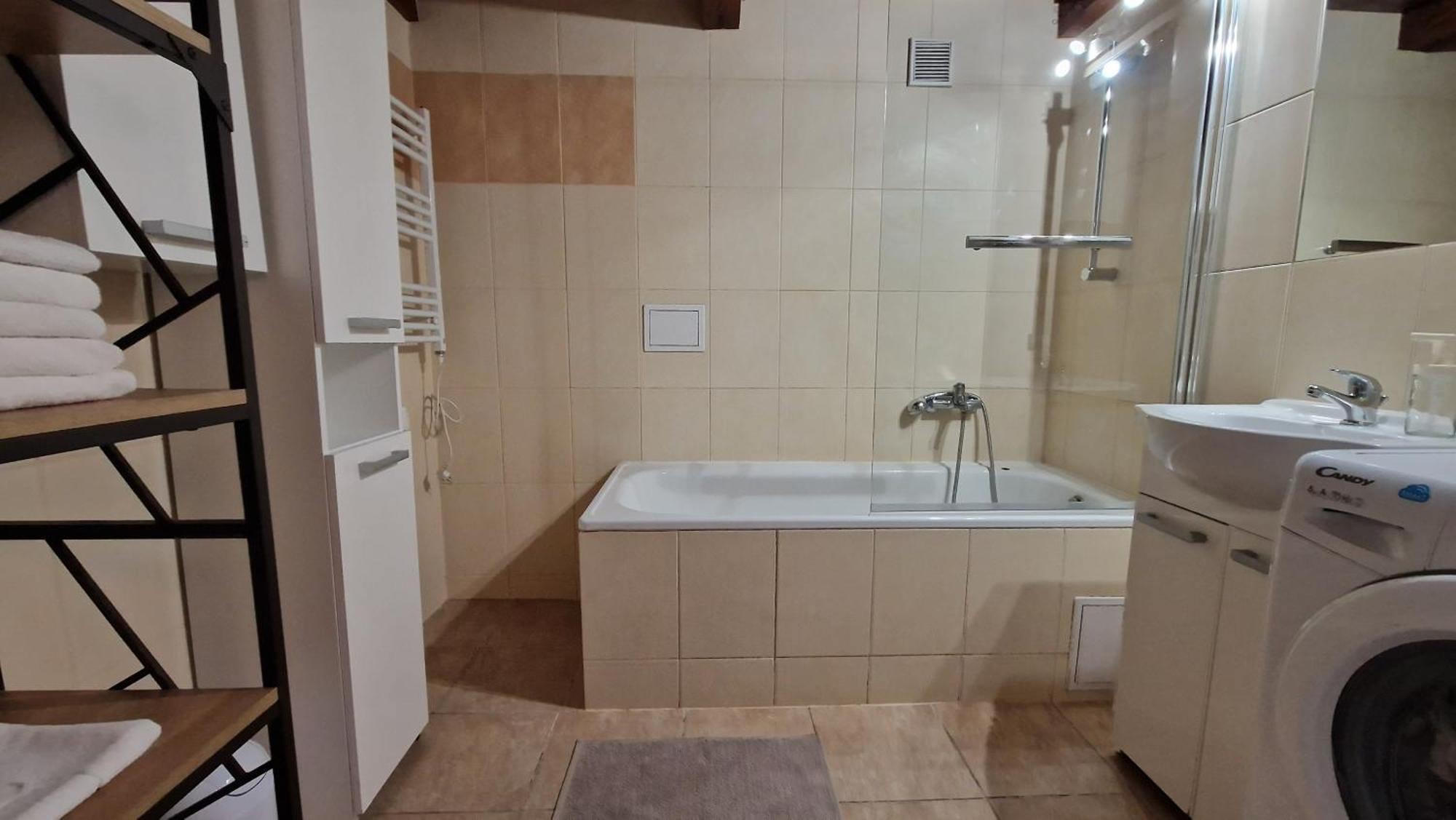 St Gertruda Apartment Free Parking Citybeat#2 Cracovie Extérieur photo
